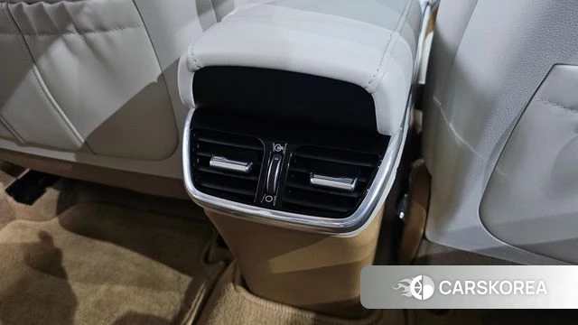 Hyundai The New Grandeur IG id 4409532 из Кореи 24