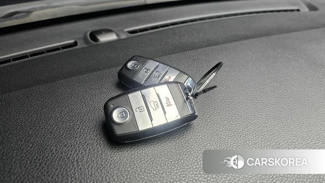 Kia Stonic id 4647759 из Кореи 24