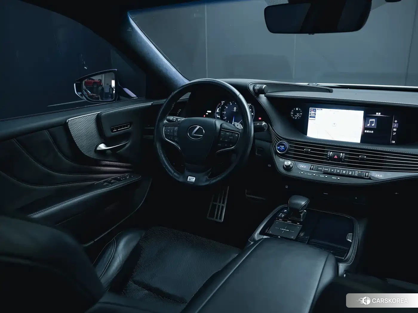 Lexus LS id 4565401 из Китая 24