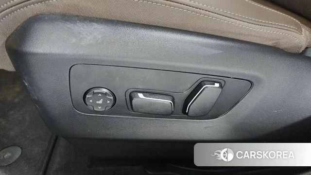BMW 5 Series (G60) id 4329347 из Кореи 24