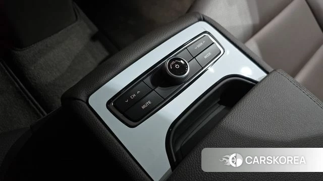 Kia All New K7 Hybrid id 4294959 из Кореи 25