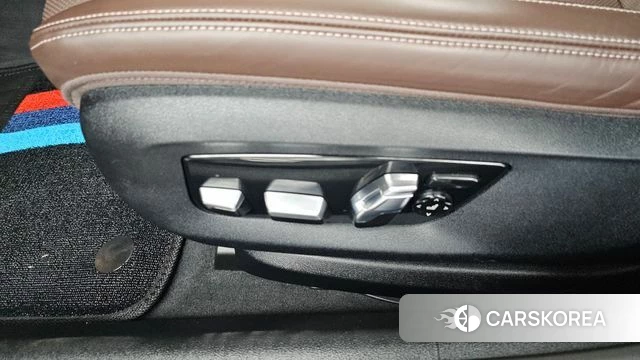 BMW 5 Series (G30) id 4778870 из Кореи 25