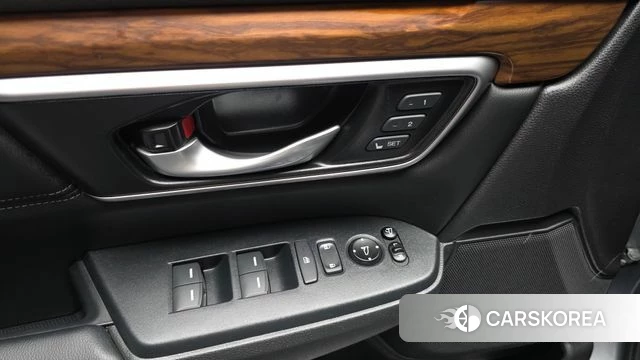 Honda CR-V 5th generation id 4331379 из Кореи 25