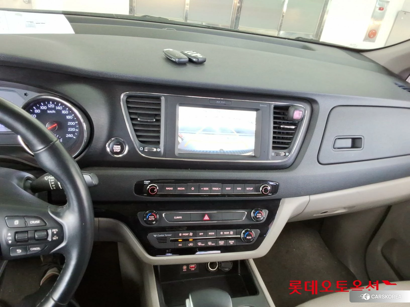 Kia Carnival id 4296909 из Кореи 25