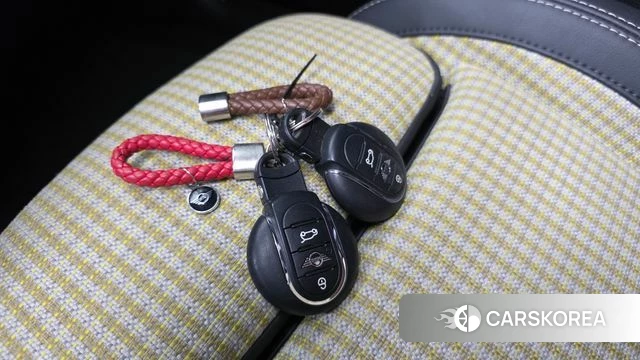 Mini Cooper id 4779326 из Кореи 25