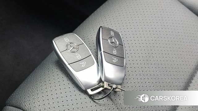Mercedes-Benz GLE-Class W167 id 4893301 из Кореи 25