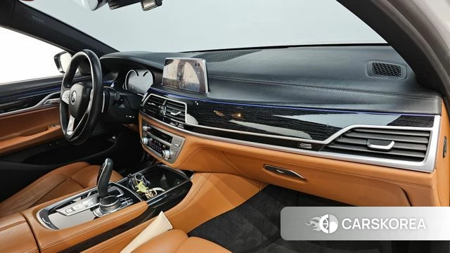 BMW 7 Series (G11) id 4285746 из Кореи 25