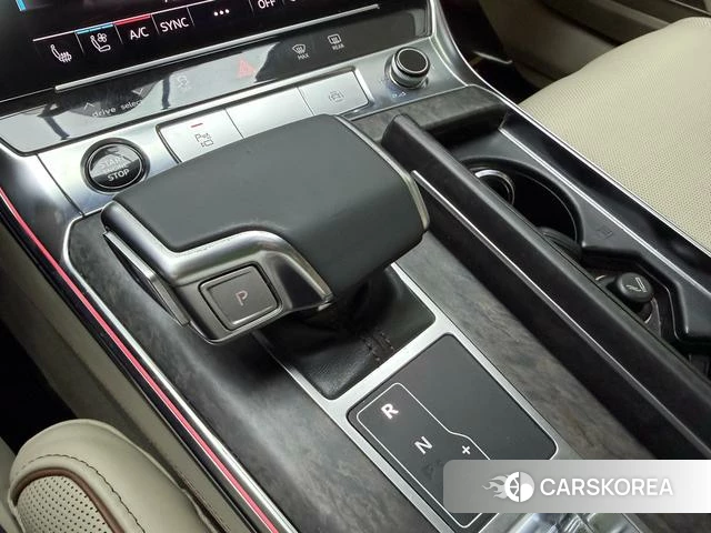 Audi A6L id 4321280 из Китая 25