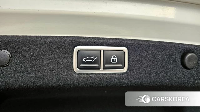 Hyundai Grandeur Hybrid (GN7) id 4194767 из Кореи 25