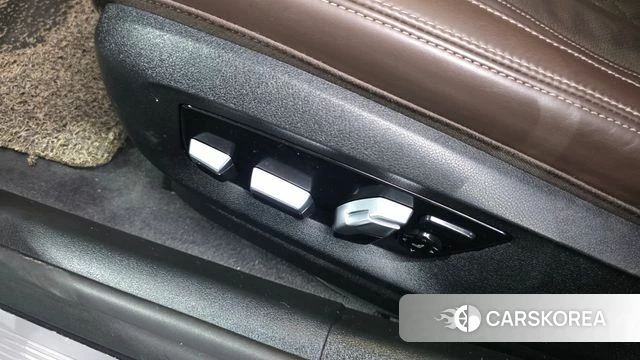 BMW 5 Series (G30) id 4410773 из Кореи 25
