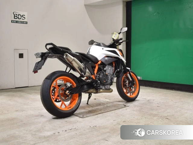 KTM 890 DUKE R id 3957894 из Японии 25