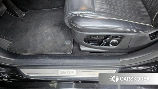 Genesis G90 id 4310804 из Кореи 25