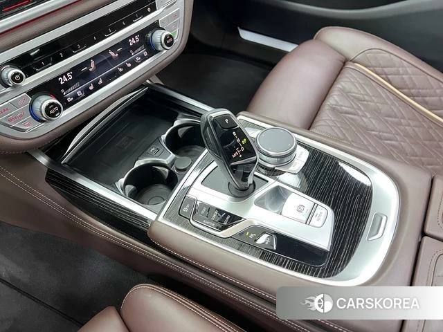 BMW 7 series id 3902341 из Китая 25