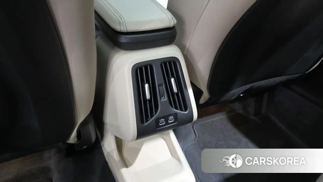 BMW X1 (U11) id 4715016 из Кореи 25