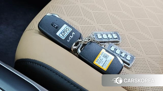 Kia Carnival 4th generation id 4646140 из Кореи 25