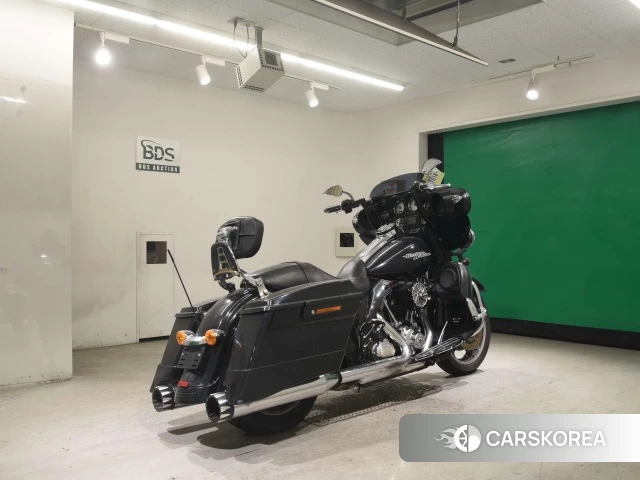Harley-Davidson Street Glide FLHX1690 id 3947965 из Японии 25