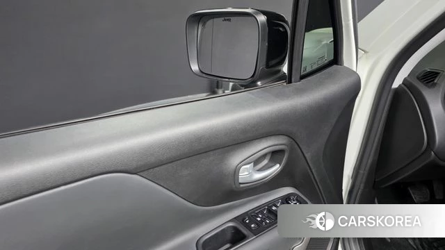 Jeep Renegade id 4186060 из Кореи 25