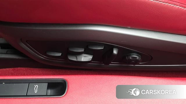 Porsche 911(992) id 4195785 из Кореи 25