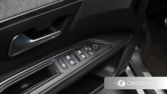 Peugeot 5008 second generation id 4471247 из Кореи 25