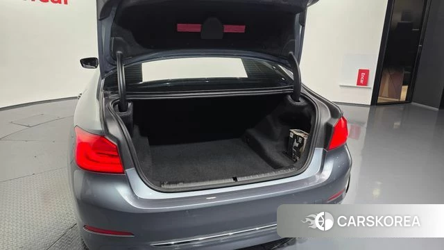 BMW 5 Series (G30) id 4390175 из Кореи 25