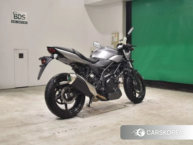 Suzuki SV650X id 3947411 из Японии 25