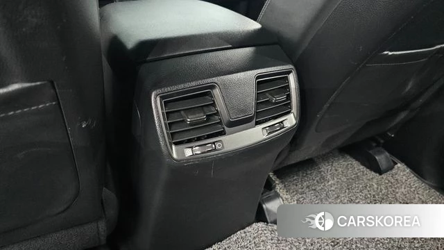 Ssangyong The New Rexton Sports Cannes id 4779719 из Кореи 25