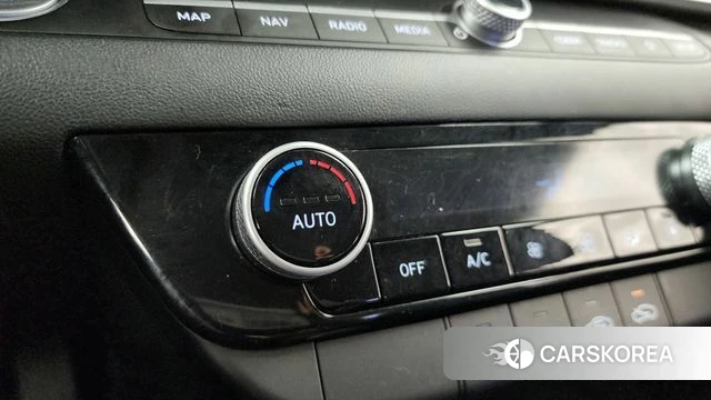 Hyundai Avante Hybrid (CN7) id 4283964 из Кореи 25
