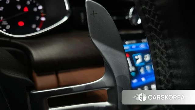 Maserati Quattroporte id 4587380 из Кореи 25