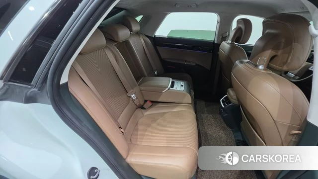 Hyundai Grandeur (GN7) id 4549538 из Кореи 24