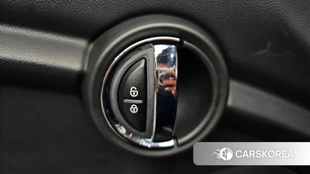 Mini Cooper D id 4378029 из Кореи 25