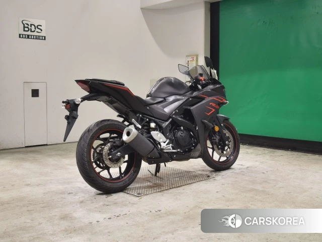 Yamaha YZF-R3 id 3946042 из Японии 25