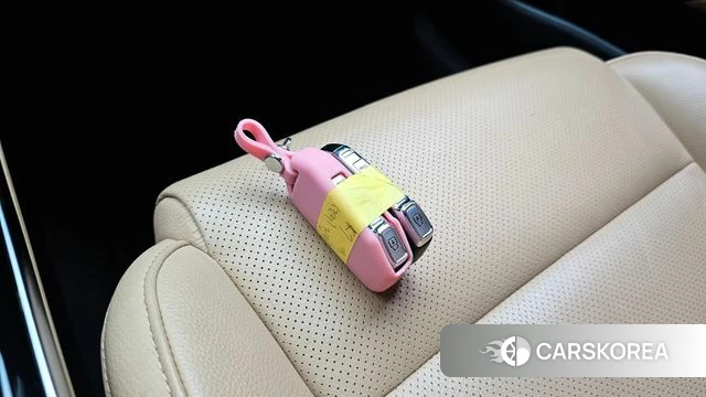 Kia K7 Premier Hybrid id 4196476 из Кореи 25