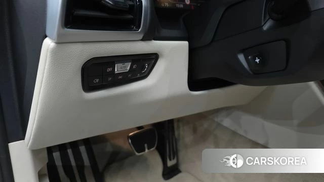 BMW 8 Series (G15) id 4523200 из Кореи 25