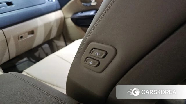 Kia The New Carnival id 4568525 из Кореи 25
