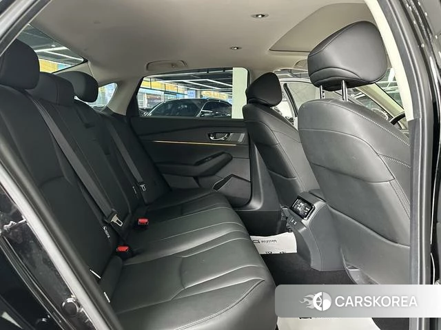 Honda Accord id 4300128 из Китая 25