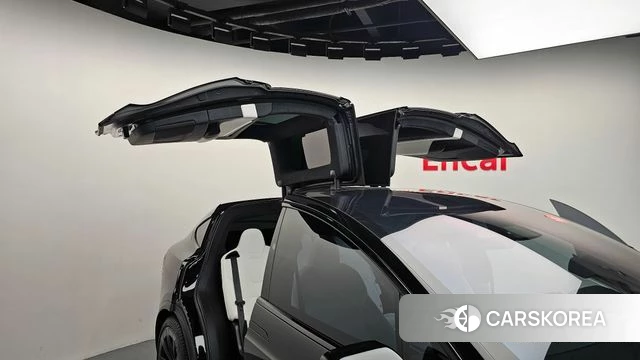 Tesla Model X id 4349572 из Кореи 25
