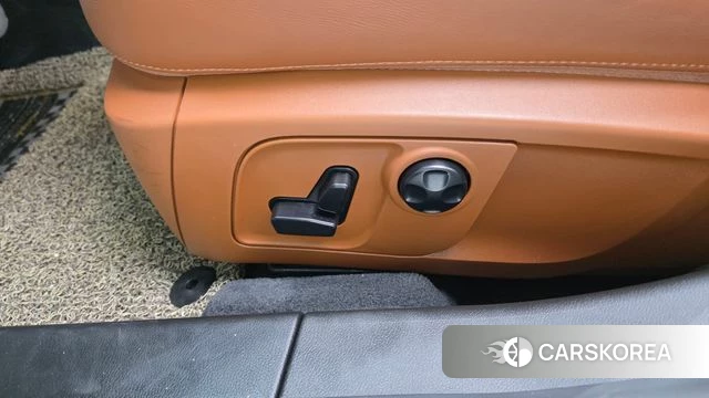 Maserati Ghibli id 4609649 из Кореи 25