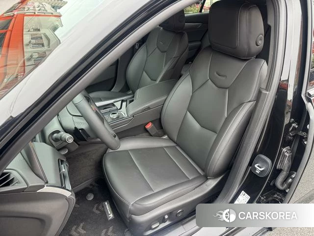 Cadillac CT5 id 4198806 из Китая 25
