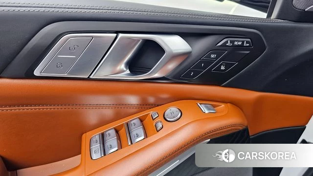 BMW X7 (G07) id 4355301 из Кореи 25