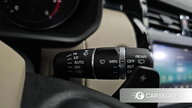 Land Rover Discovery 5 id 4776001 из Кореи 25