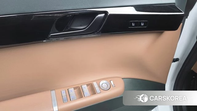 Hyundai Grandeur Hybrid (GN7) id 4549106 из Кореи 25