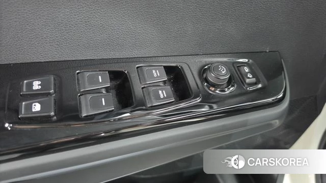 Ssangyong Torres EVX id 4783238 из Кореи 25