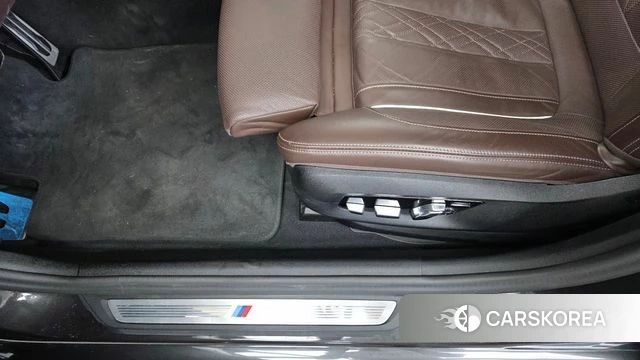 BMW 5 Series (G30) id 4757853 из Кореи 25