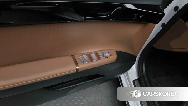 Hyundai Grandeur Hybrid (GN7) id 4681942 из Кореи 25