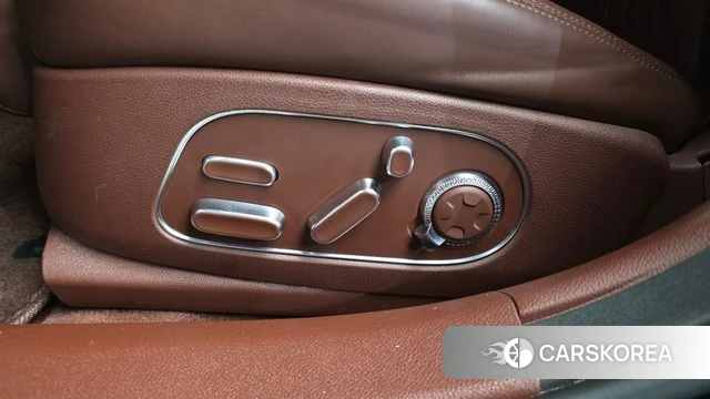 Genesis G90 (RS4) id 4267370 из Кореи 25