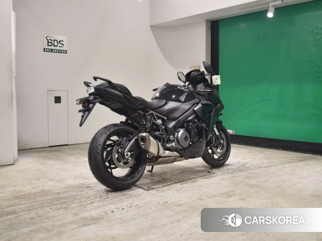 Suzuki GSX-S1000GT id 3947637 из Японии 25