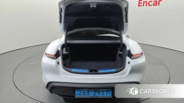 Porsche Taycan id 4381055 из Кореи 25