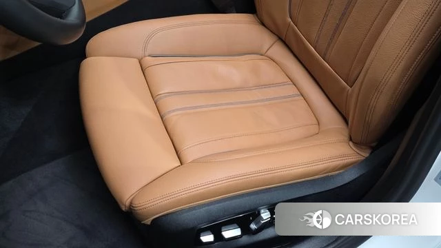 BMW 5 Series (G30) id 4361057 из Кореи 25