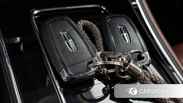 Lincoln Aviator 2nd generation id 4303763 из Кореи 25