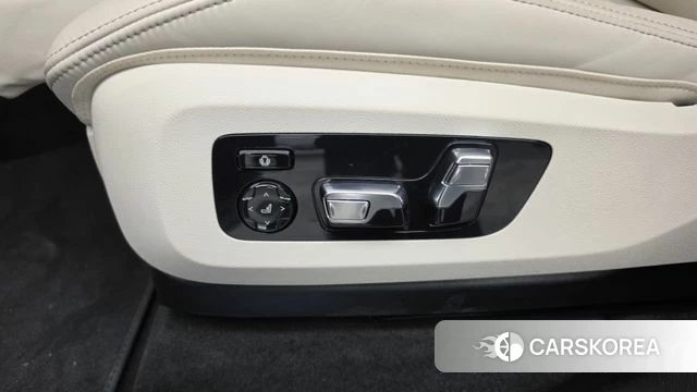 BMW X7 (G07) id 4686503 из Кореи 25